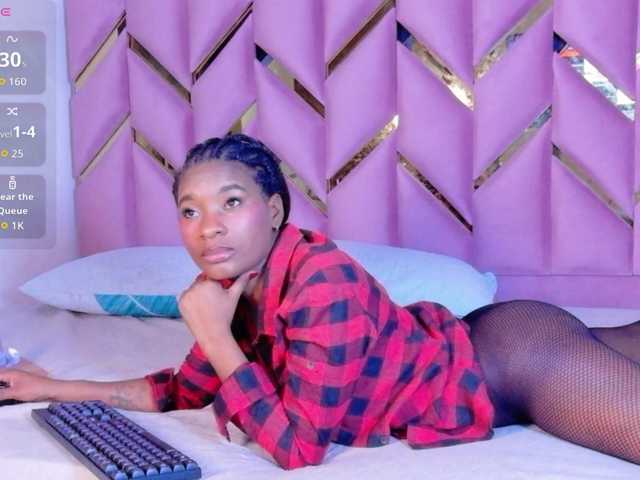 Preview of petitelittleebony