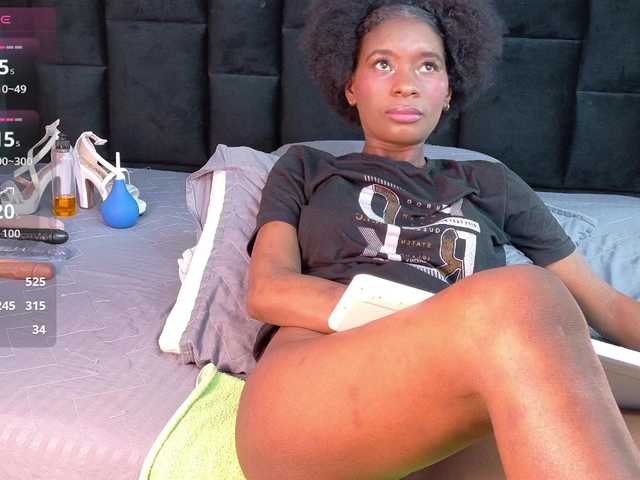 Preview of petitelittleebony