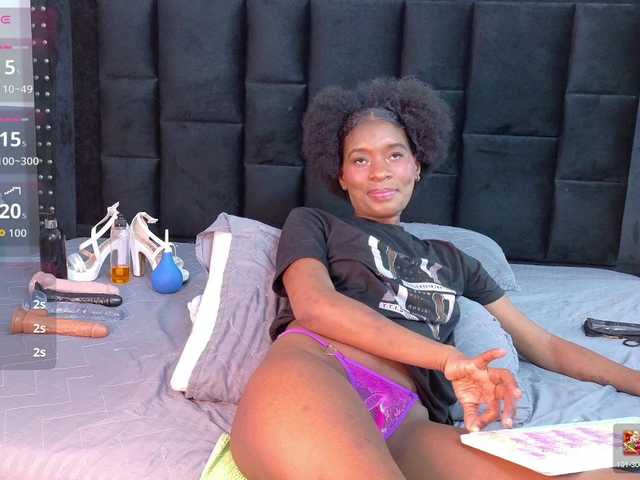 Preview of petitelittleebony