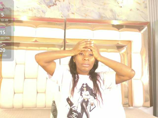 petitelittleebony's BongaCams show and profile