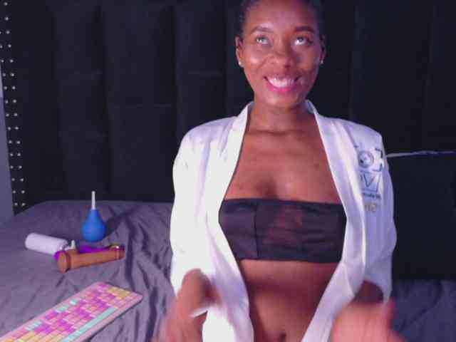 petitelittleebony webcam