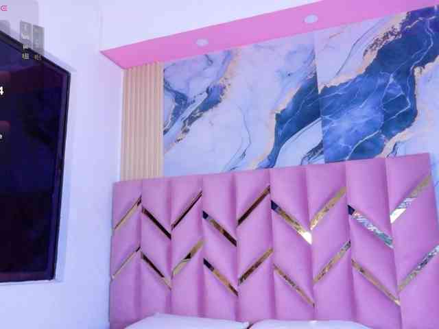 petitelittleebony webcam