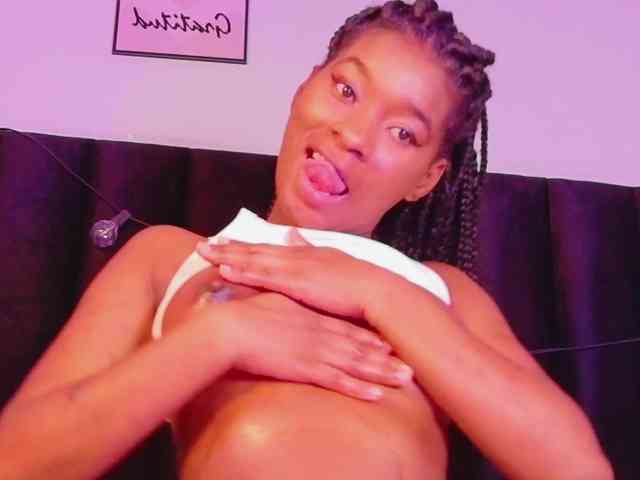 petitelittleebony webcam