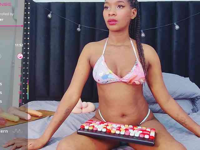 petitelittleebony