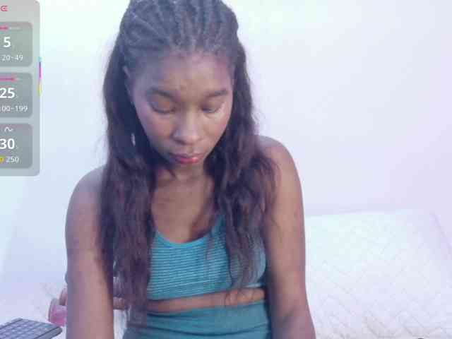 petitelittleebony petitelittleebony