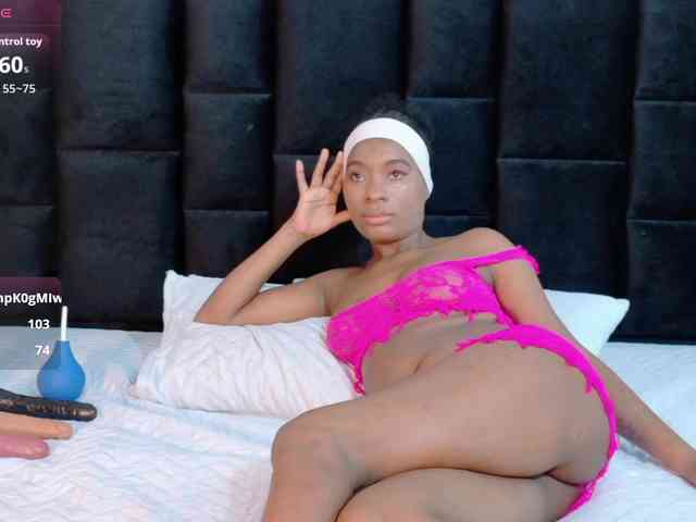 petitelittleebony petitelittleebony