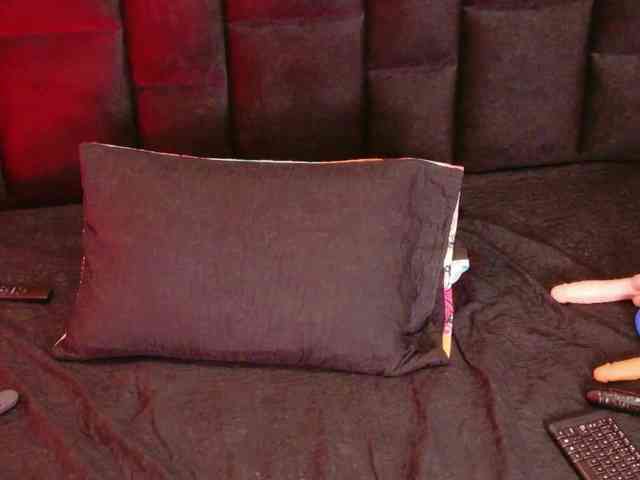 petitelittleebony webcam