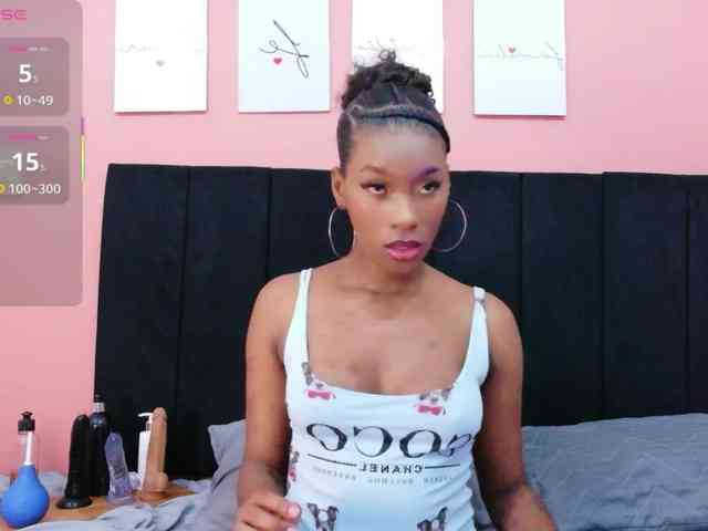 petitelittleebony petitelittleebony