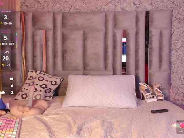 petitelittleebony webcam