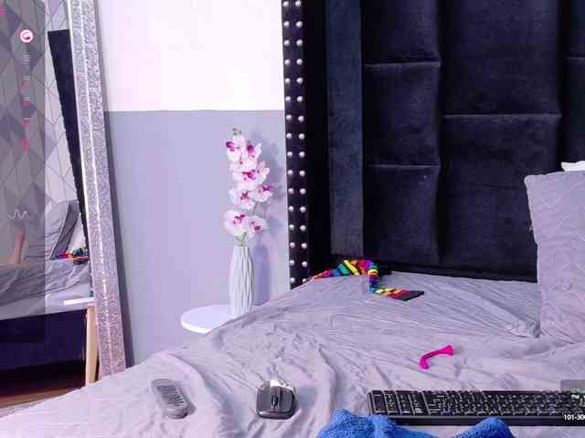 petitelittleebony webcam