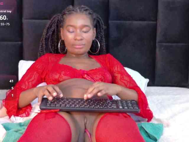 petitelittleebony petitelittleebony