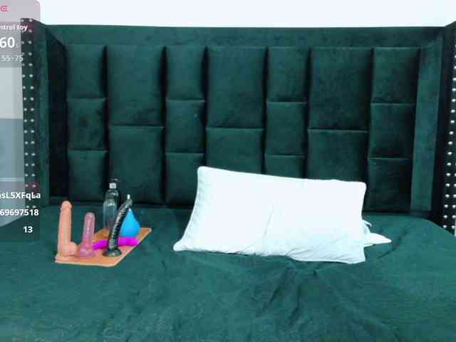 petitelittleebony petitelittleebony