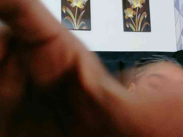 petitelittleebony webcam