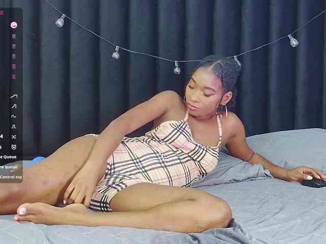 petitelittleebony webcam