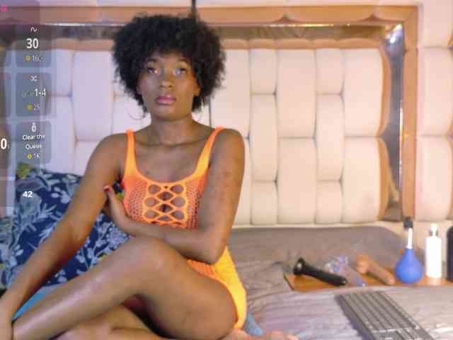 petitelittleebony petitelittleebony