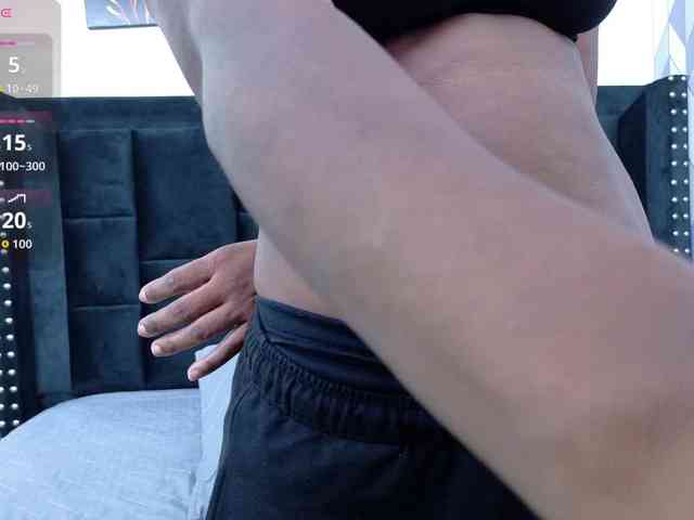 petitelittleebony