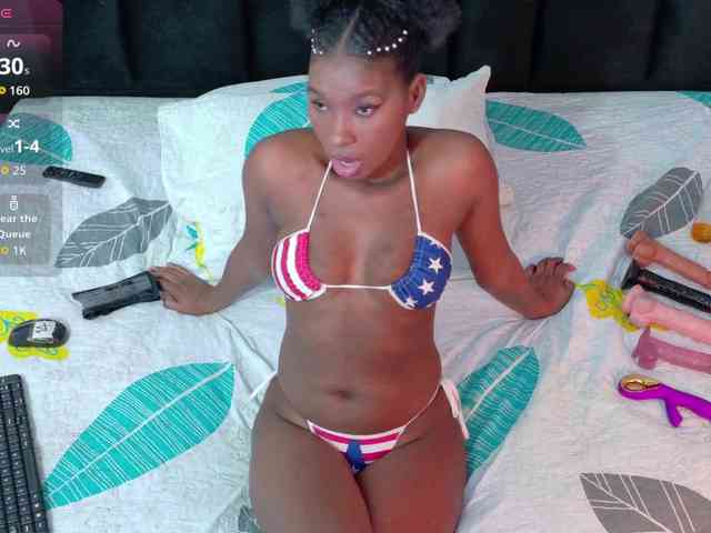 petitelittleebony petitelittleebony