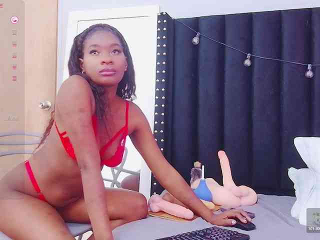livecam porn Petitelittleebony