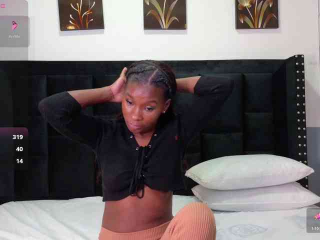petitelittleebony webcam