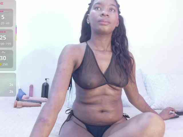 petitelittleebony petitelittleebony