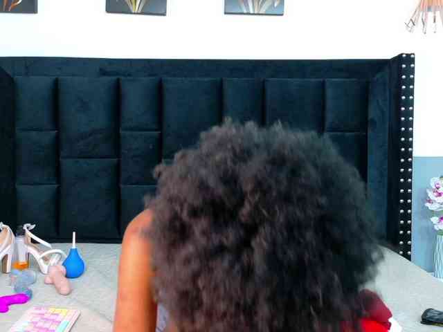 petitelittleebony webcam