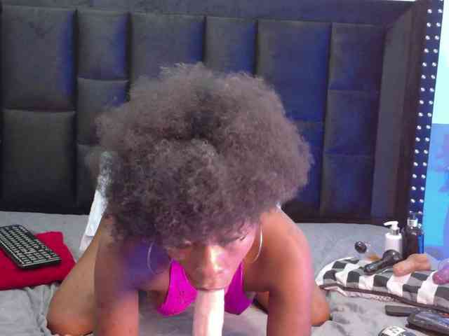 petitelittleebony petitelittleebony