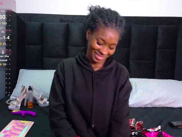 petitelittleebony webcam