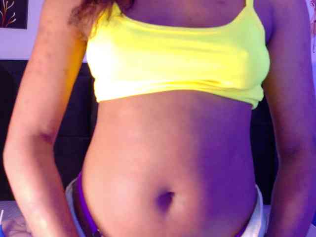 petitelittleebony webcam