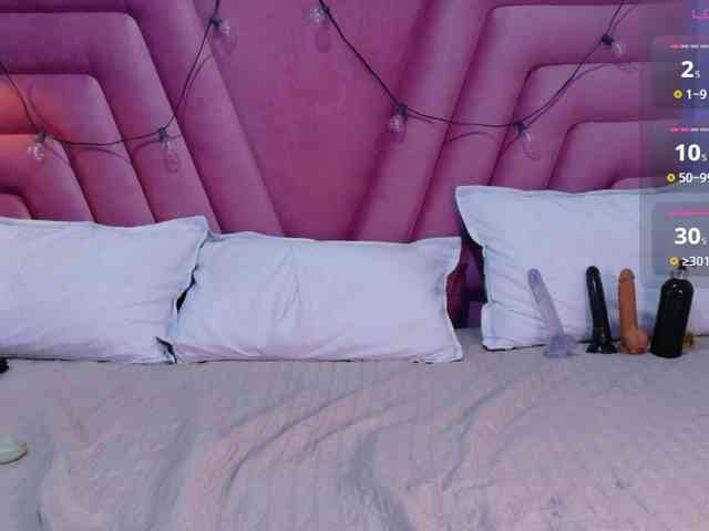 petitelittleebony webcam