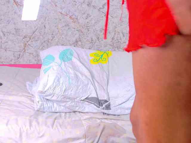 petitelittleebony webcam