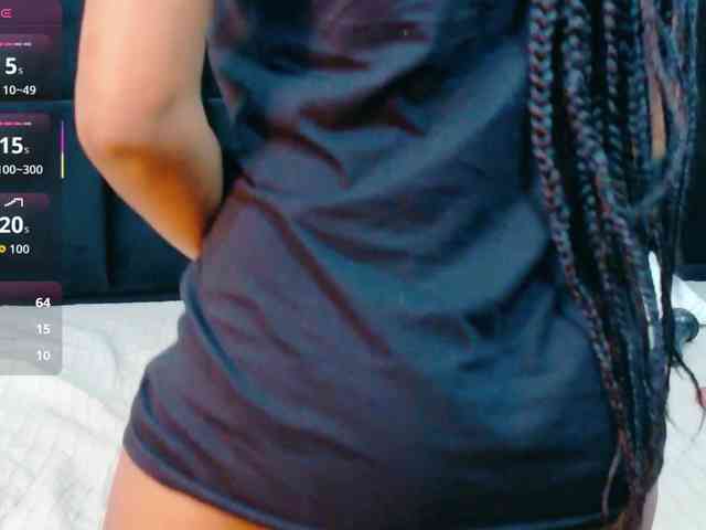 petitelittleebon... Live Webcam on BongaCams