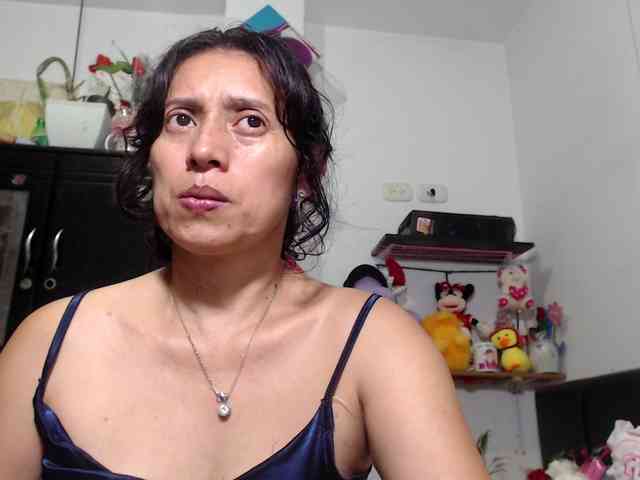 sexy-mary-hot webcam