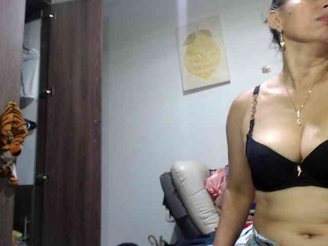 sexy-mary-hot webcam