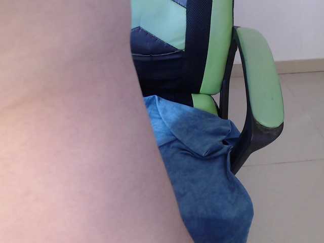 trixxxye's BongaCams show and profile