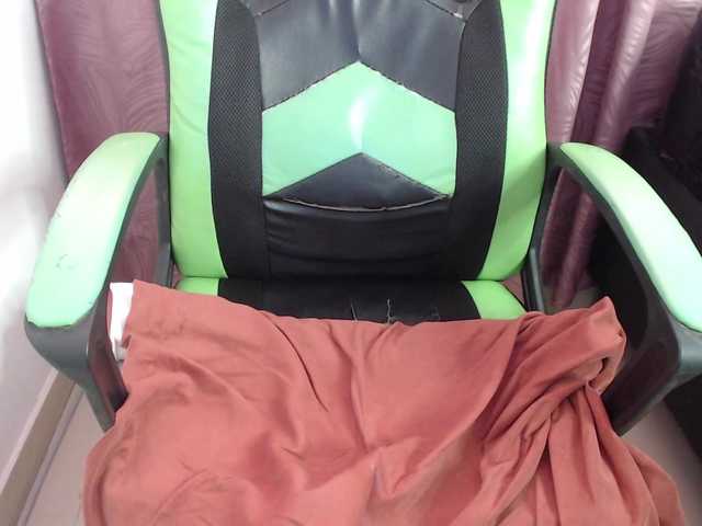 trixxxye's BongaCams show and profile