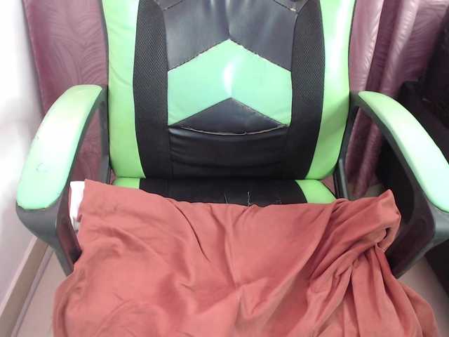 trixxxye's BongaCams show and profile