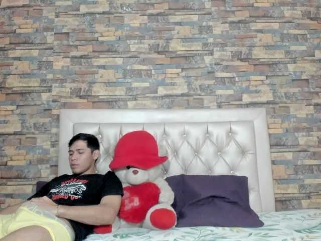 sexxlovexx's BongaCams show and profile