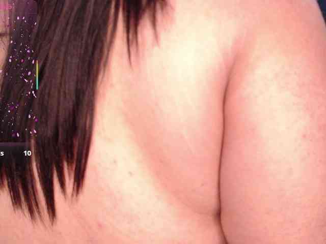 Selena-Fox webcam