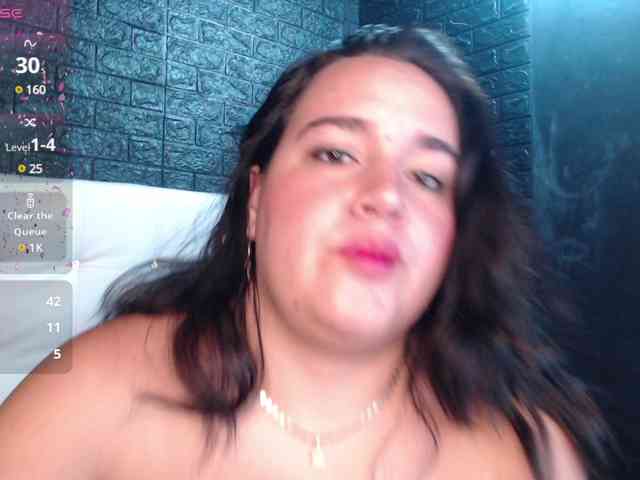 Selena-Fox webcam