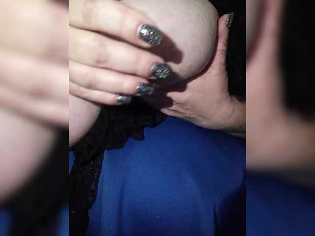 Xo4y2sexa from BongaCams is Freechat