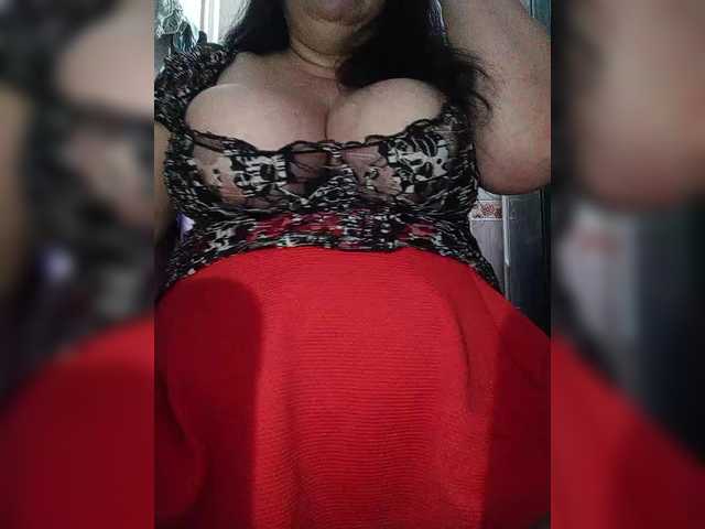 Xo4y2sexa's BongaCams show and profile