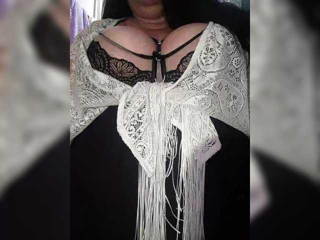 Xo4y2sexa's BongaCams show and profile