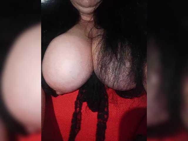 Xo4y2sexa's BongaCams show and profile