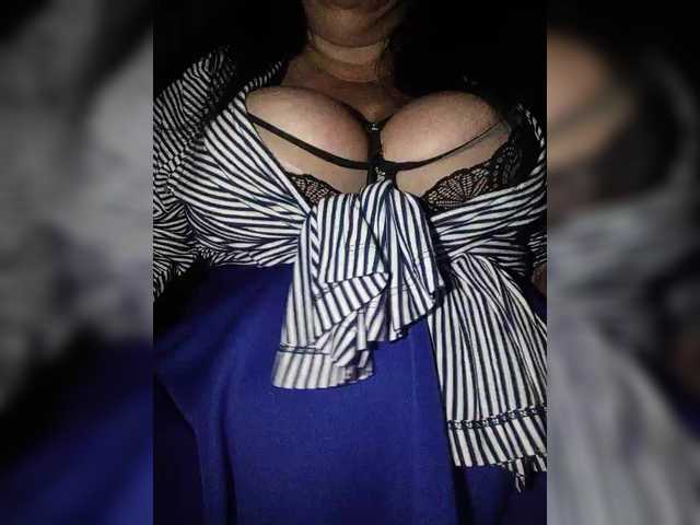 Xo4y2sexa's BongaCams show and profile