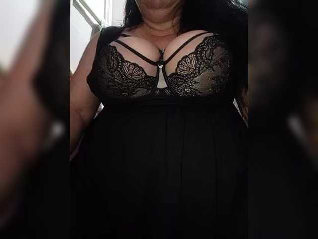 Xo4y2sexa's BongaCams show and profile