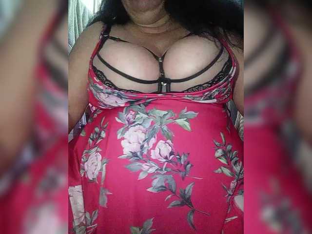 Xo4y2sexa's BongaCams show and profile