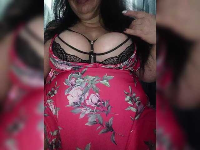 Xo4y2sexa's BongaCams show and profile