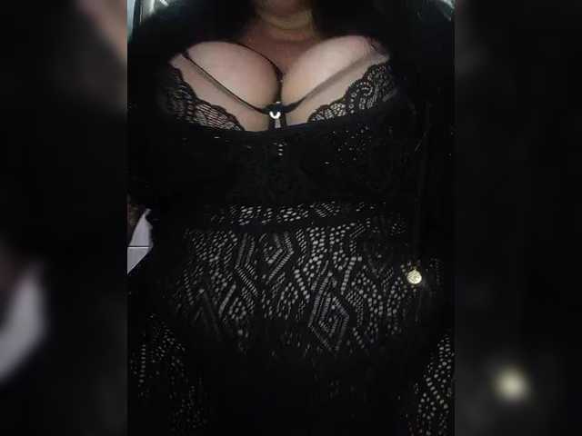 Xo4y2sexa's BongaCams show and profile