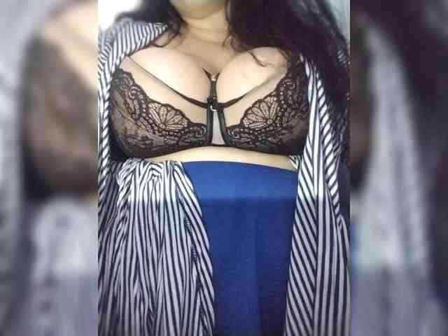 SeXy-Xo4y-SeXa webcam