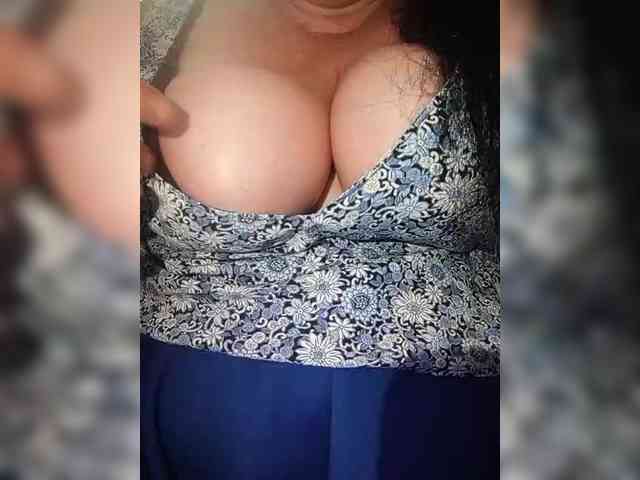 SeXy-Xo4y-SeXa webcam